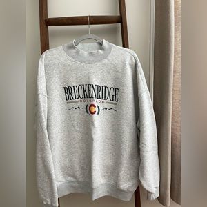 ABERCROMBIE OVERSIZED CREW NECK